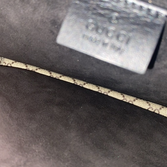 Authentic Gucci purse - Picture 4 of 5